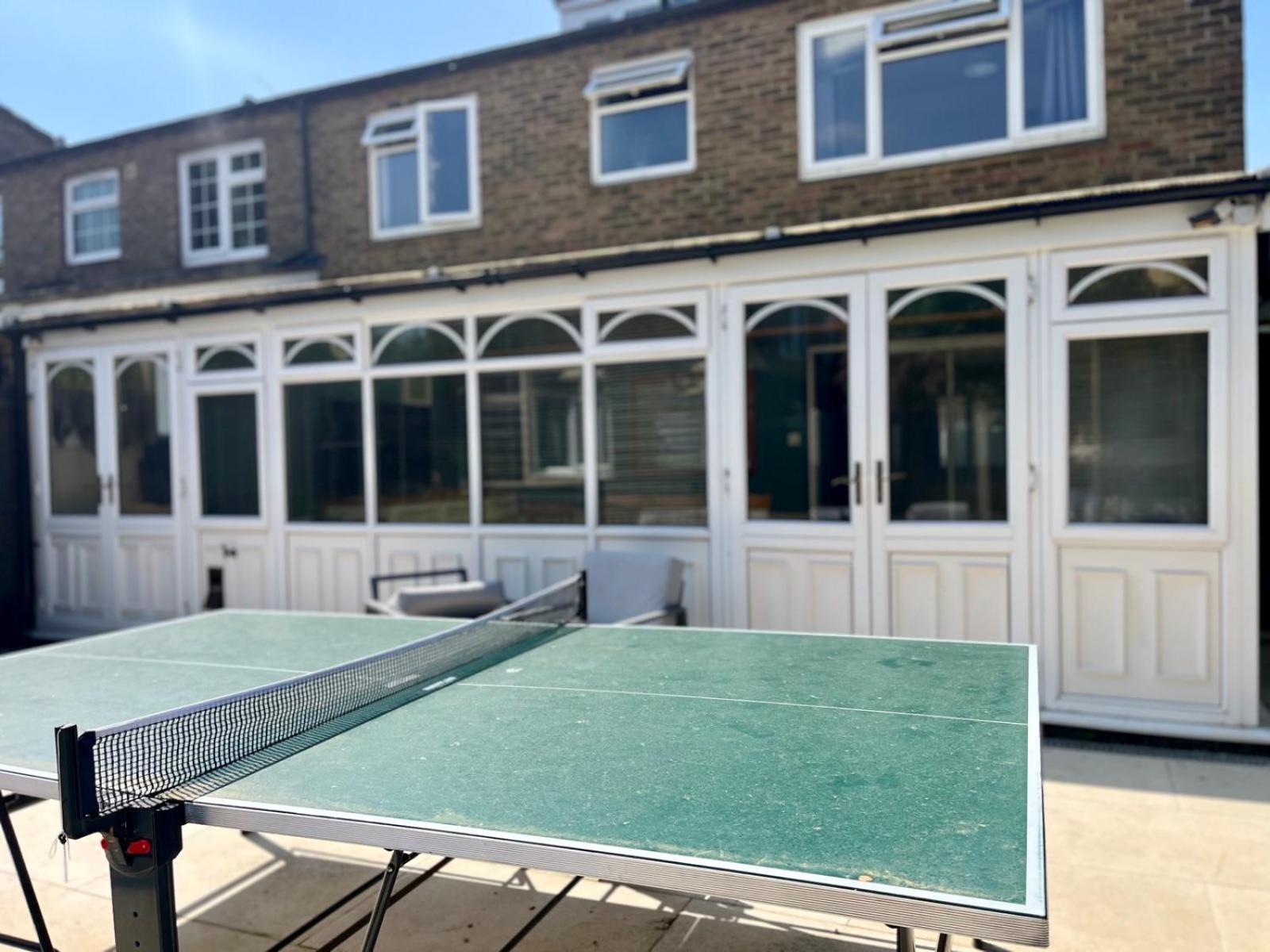 Lopez Home Crawley Ifield Buitenkant foto